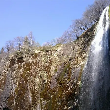 F2 Avec Terrasse Et Jardinet, Proche Centre Mont-dore Le Mont-Dore